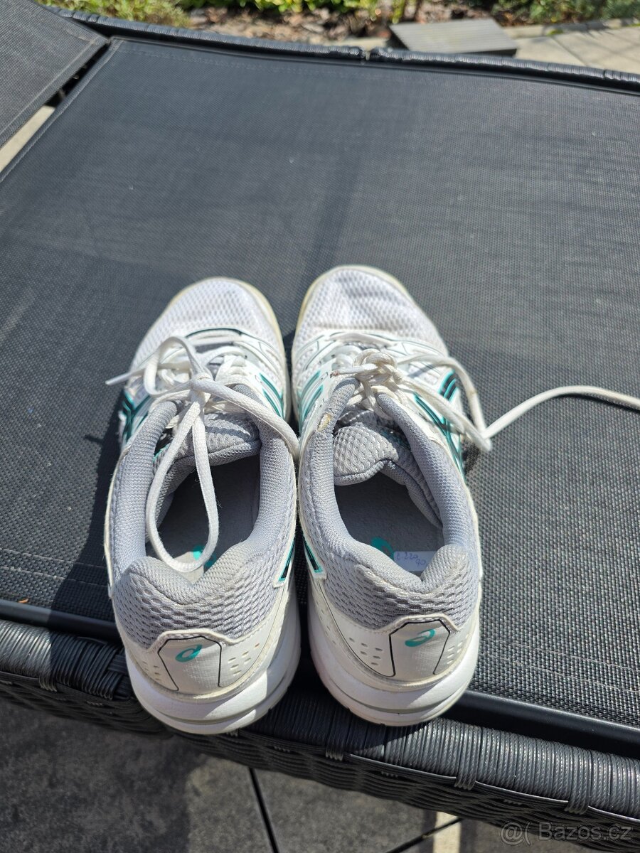 Sálové boty Asics vel.40 - 2