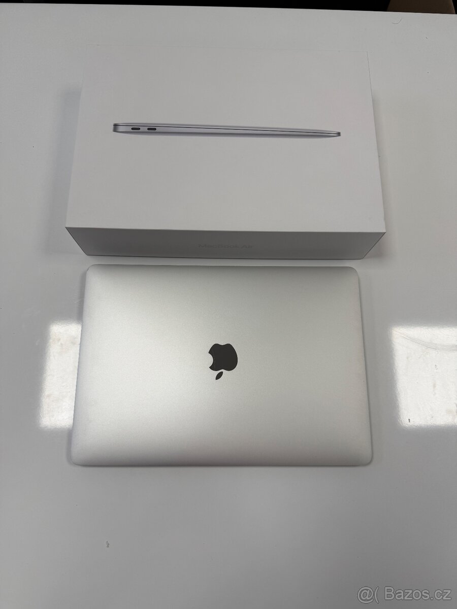 Prodám - Apple MacBook Air 13" 2020 / 8GB RAM / 512 SSD - 2