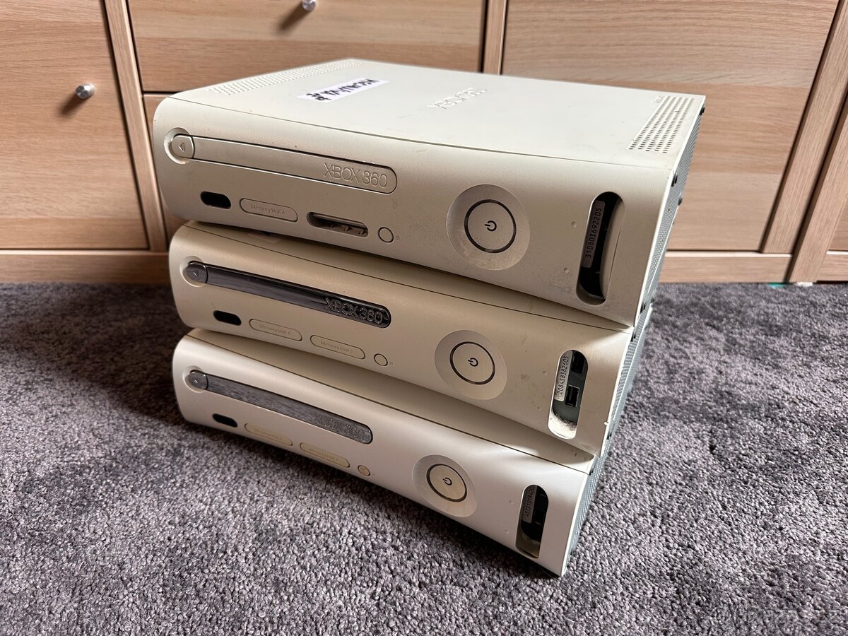 Xbox 360 doplňky a příslušenství - 2
