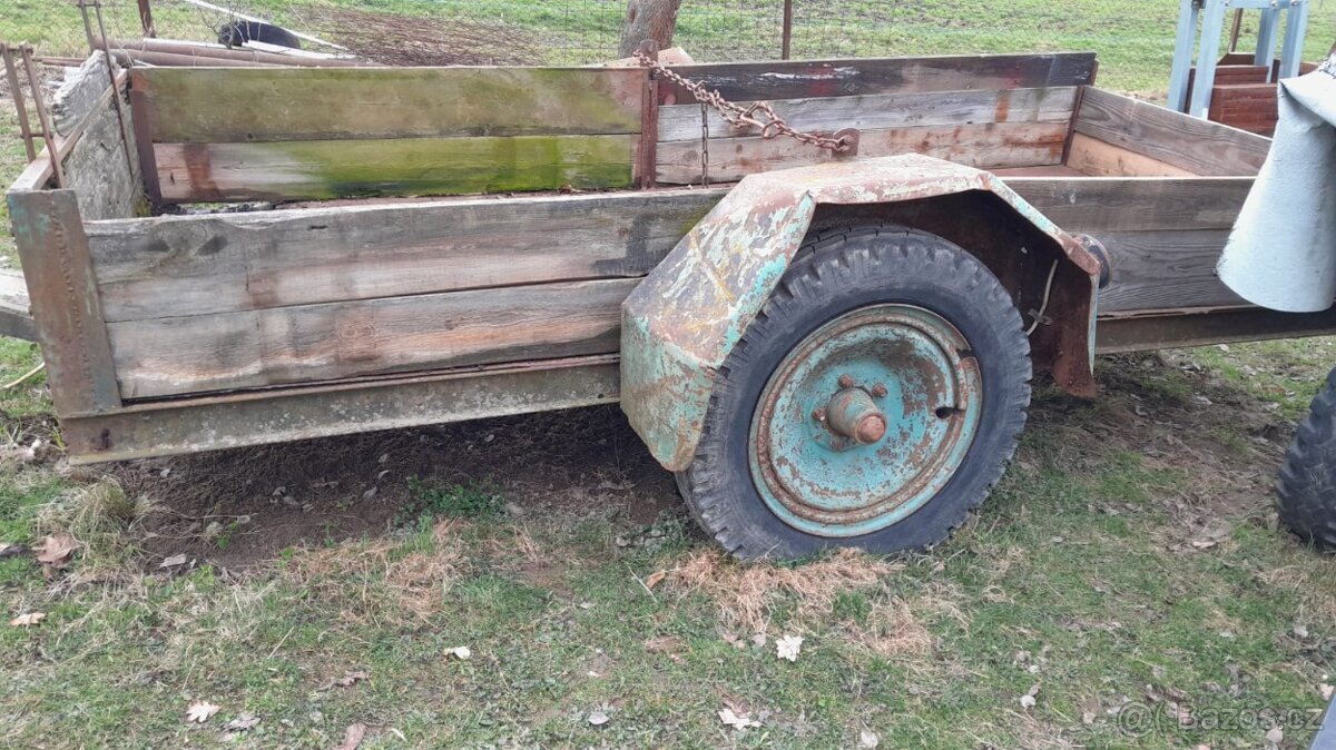 Přívěs-kára za traktor - 2