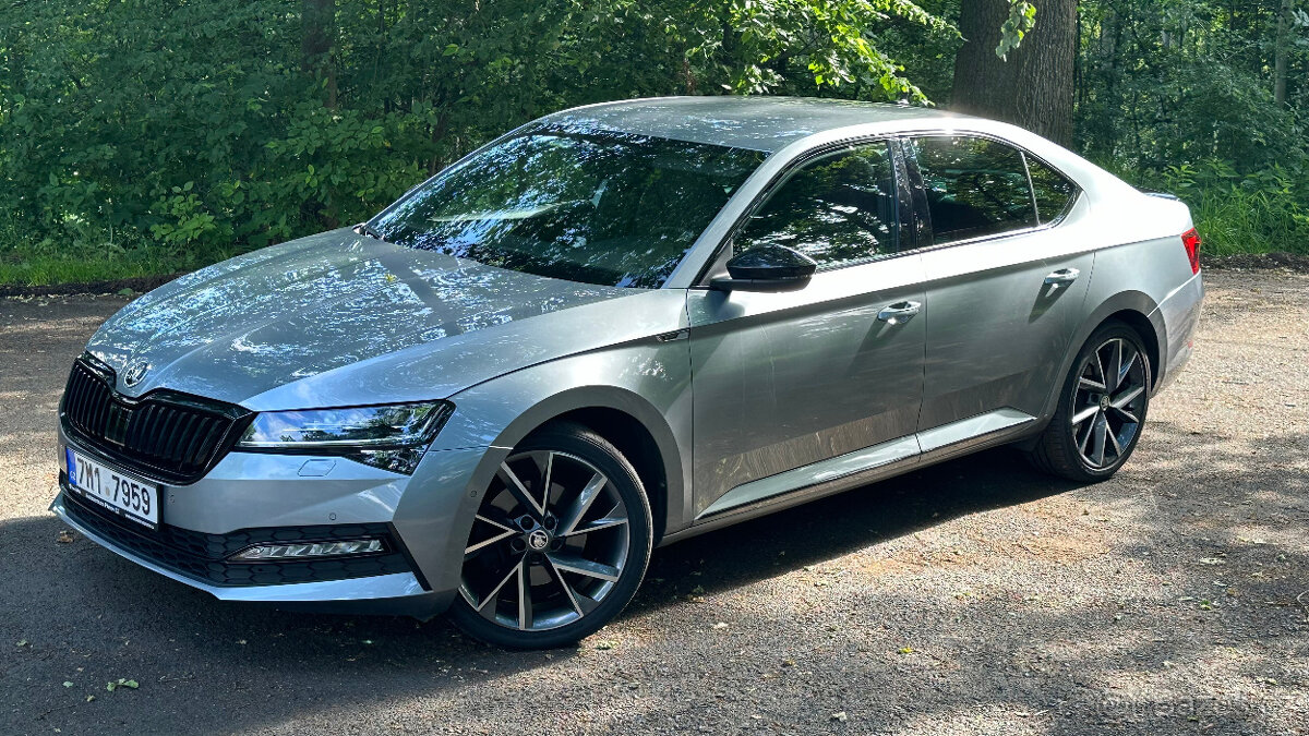 Škoda Superb III 2.0TDi 147kW DSG 4x4 Sportline Webasto - 2