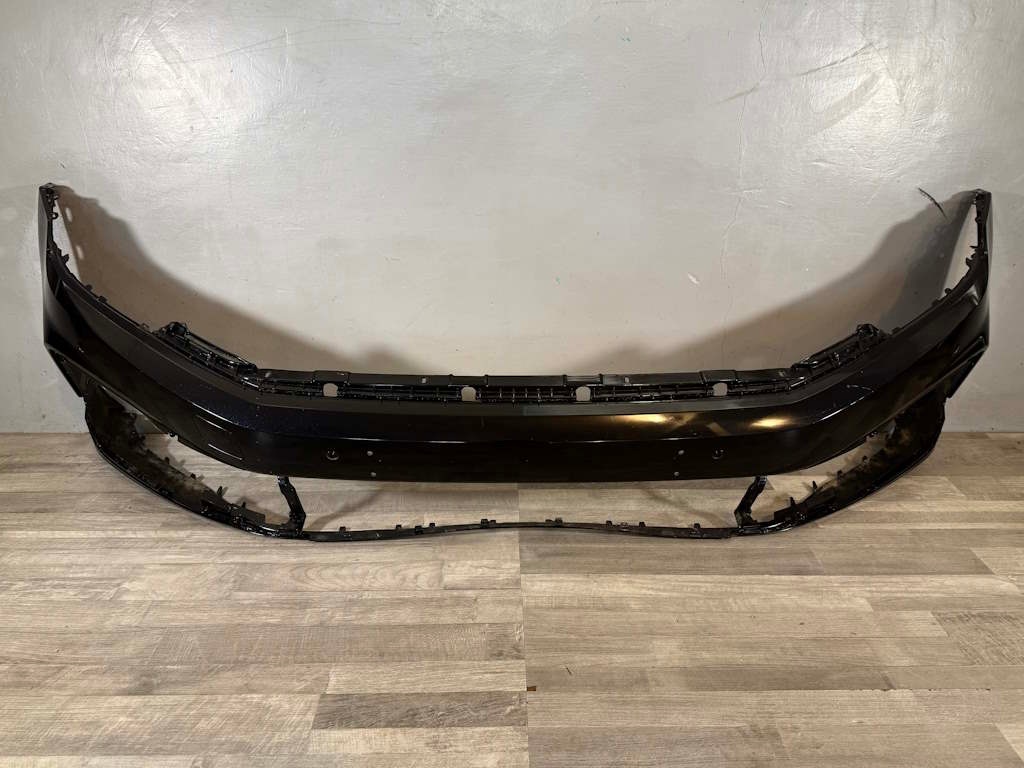 VW PASSAT B8 LIFT nárazník R-LINE 6xPDC 3G0807221G POŠKOZENÝ - 2