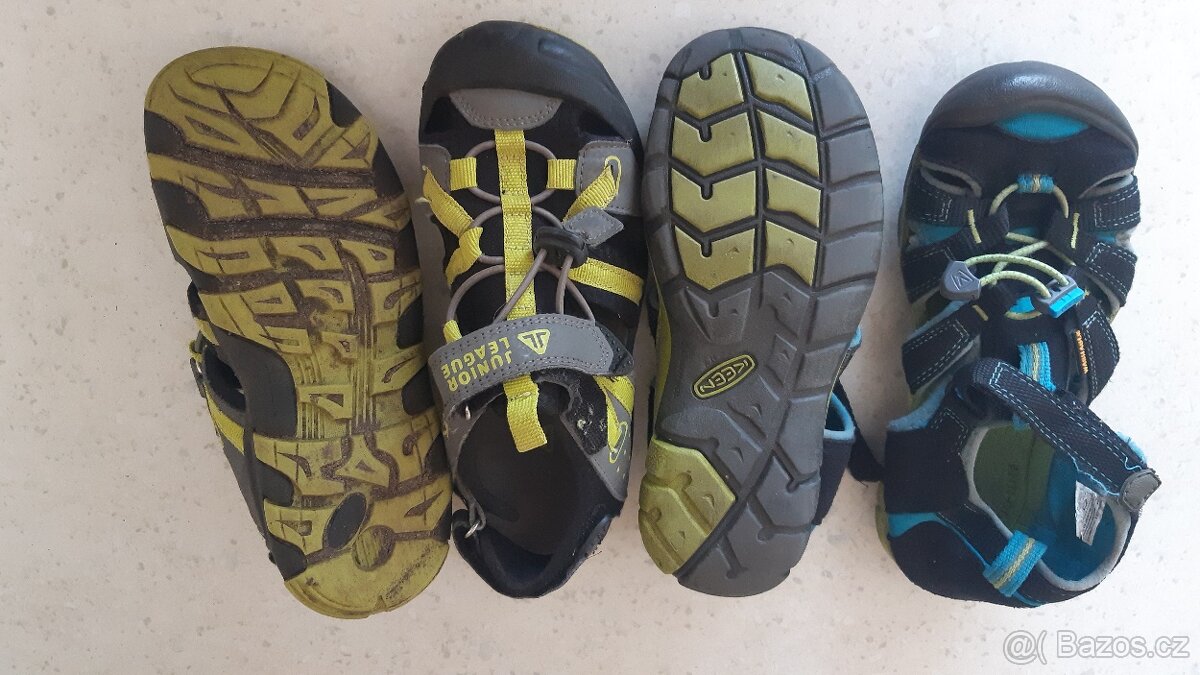 2x detske sandaly vel. 31 keen - 2