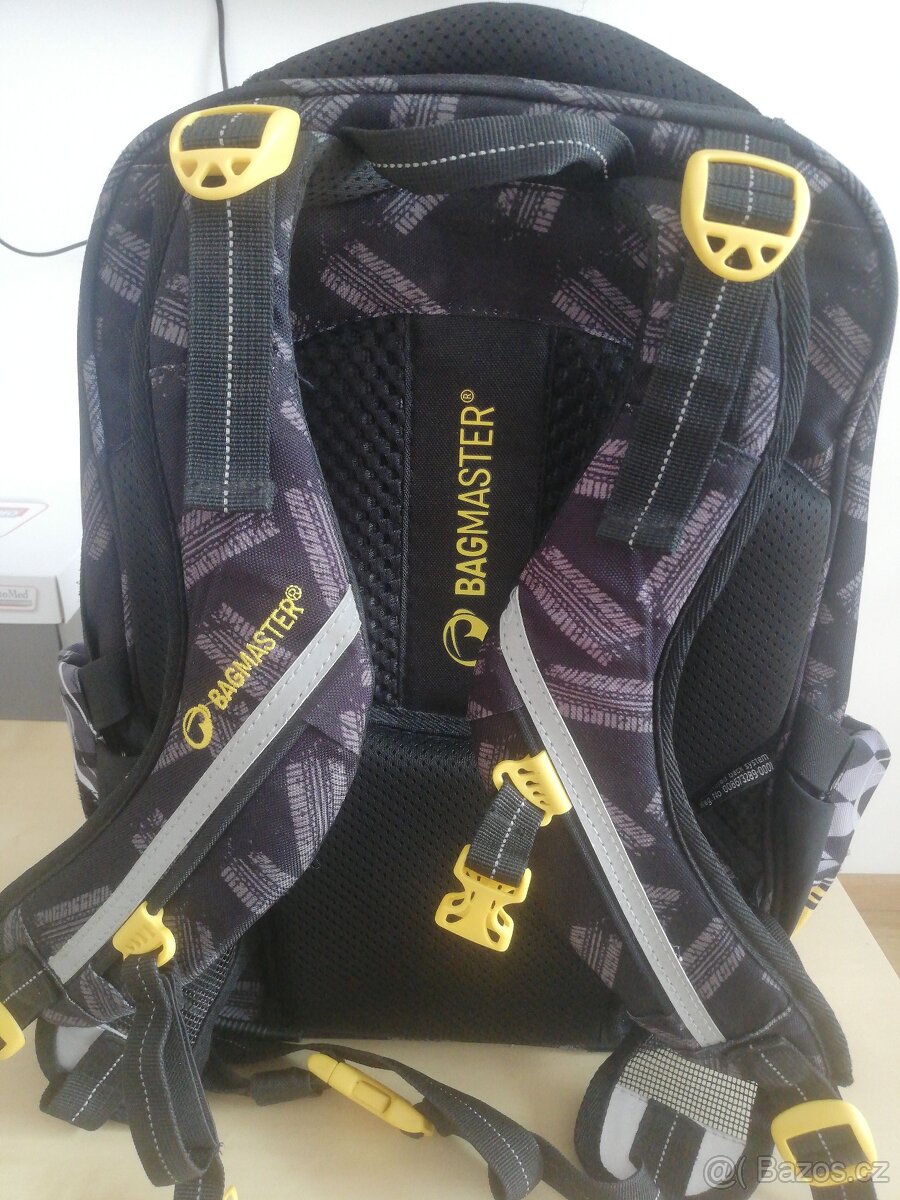 školní batoh Bagmaster Dopi 23C - 2