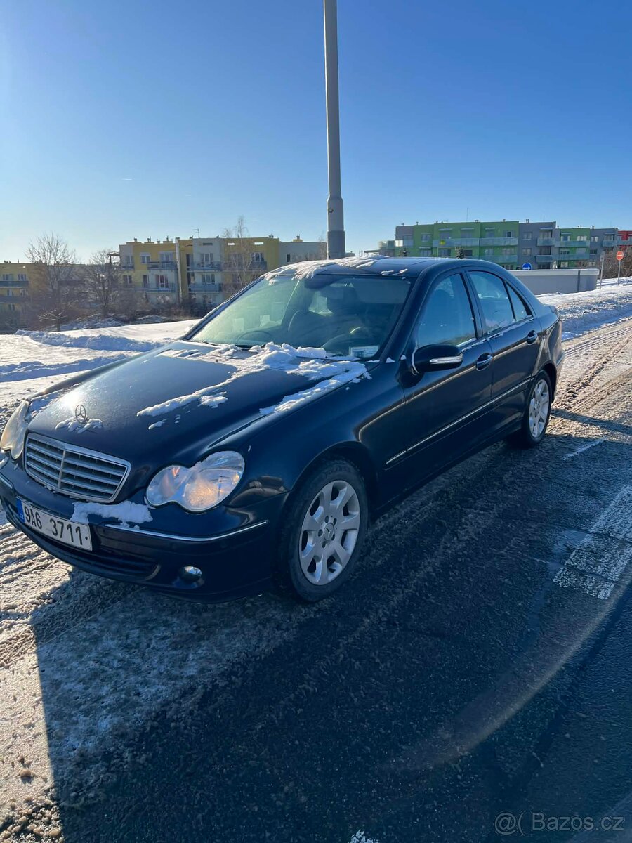 Mercedes Benz c220 - 2