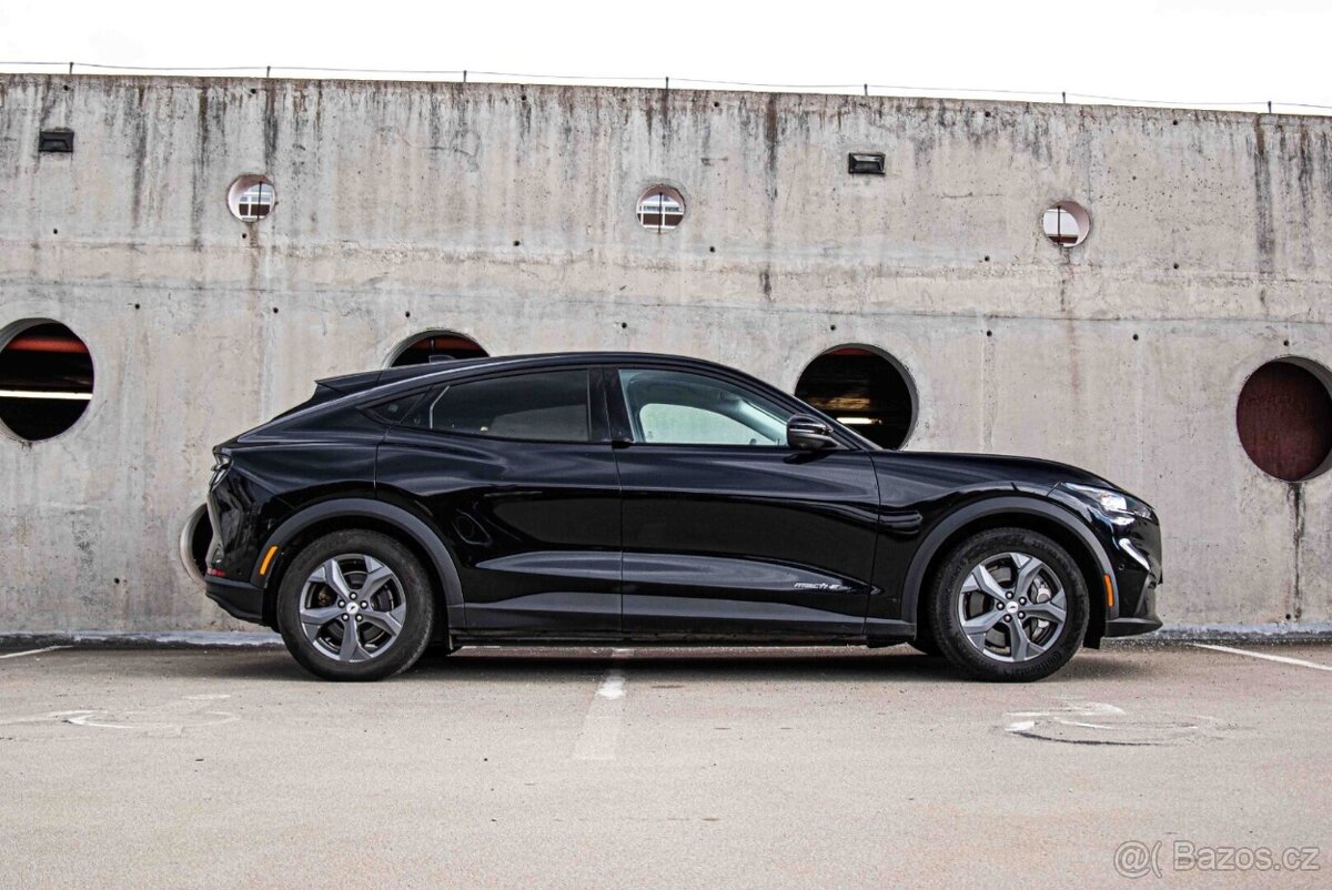 Ford Mustang Mach-E / ODPOČET - 2