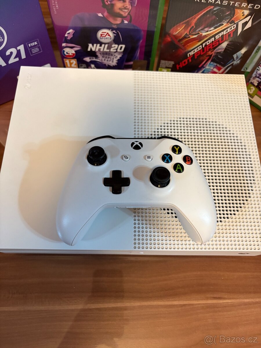 Xbox one S + 3 hry - 2