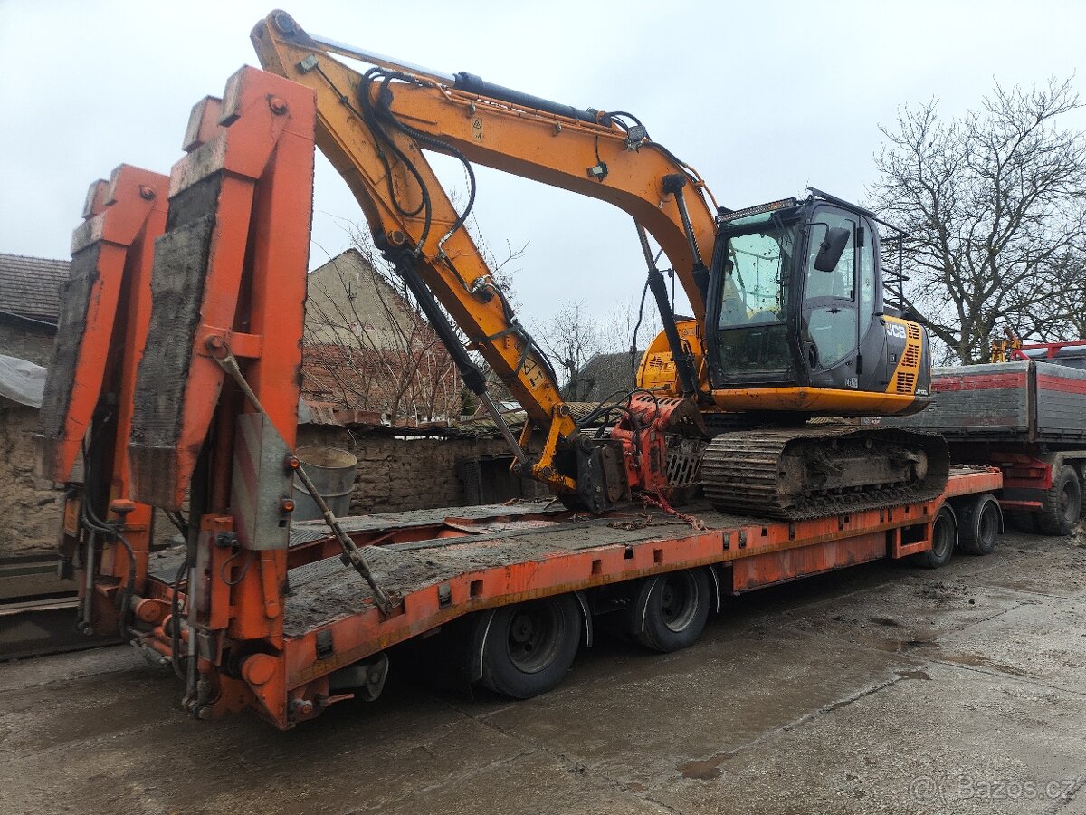JCB - 2