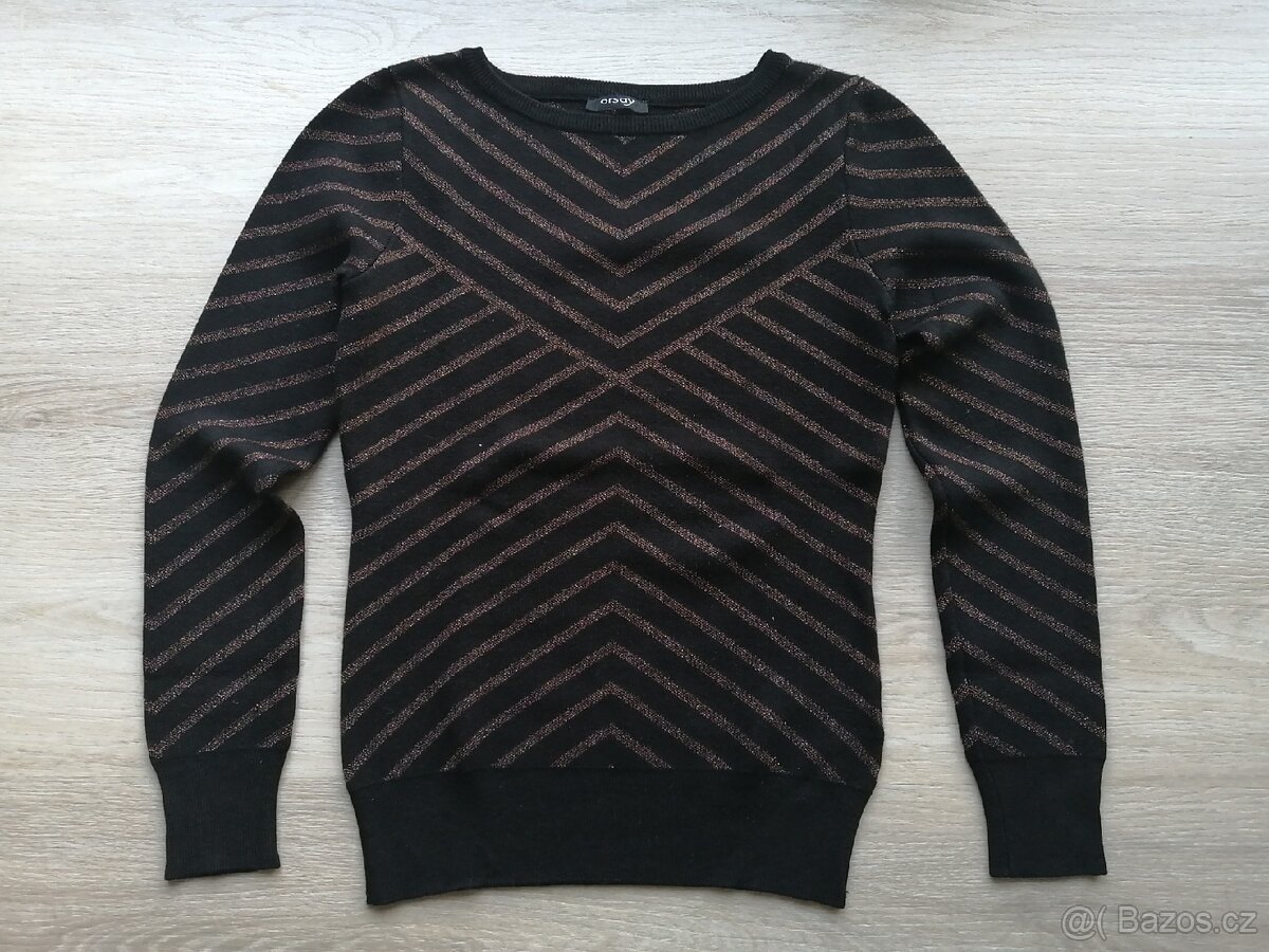 DÁMSKÉ ( DÍVČÍ ) SVETRY - 2