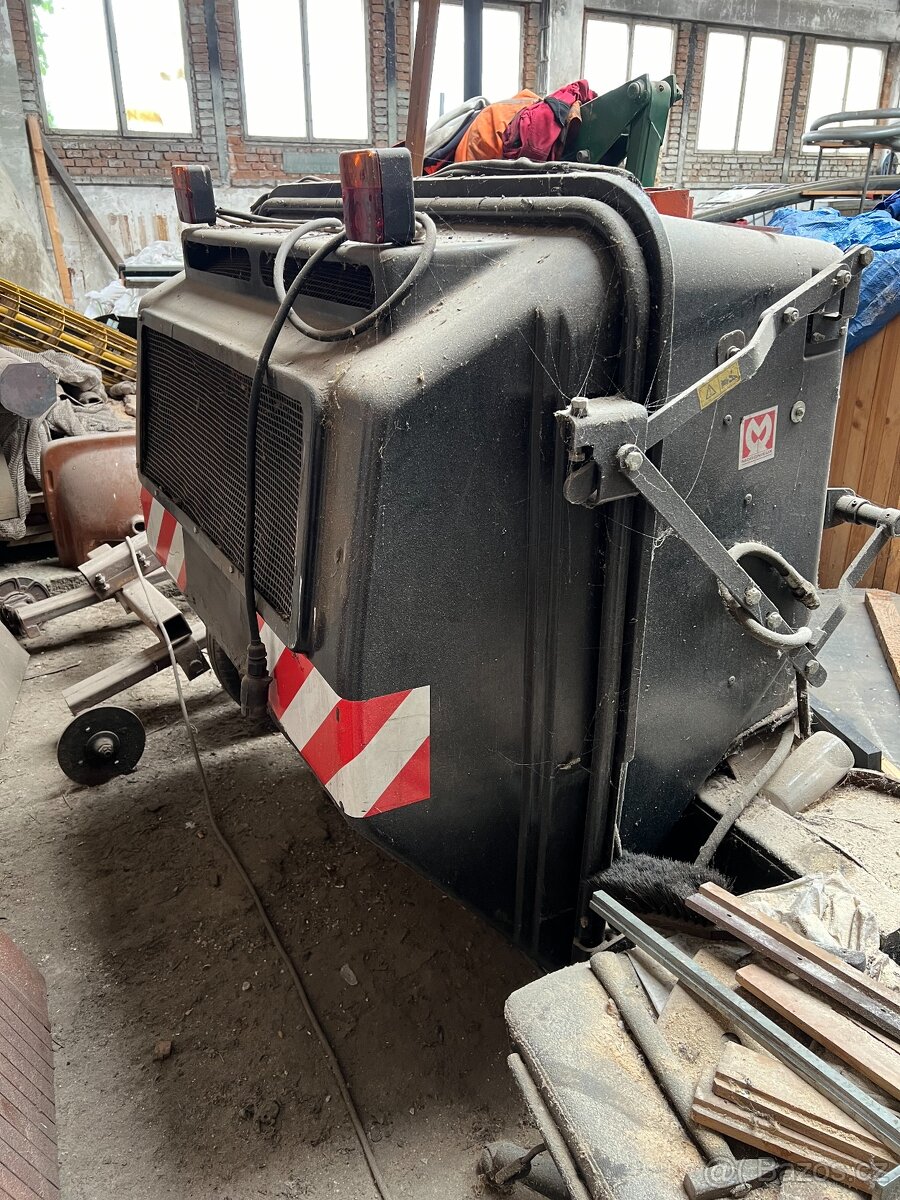 Vysavač za traktor - 2