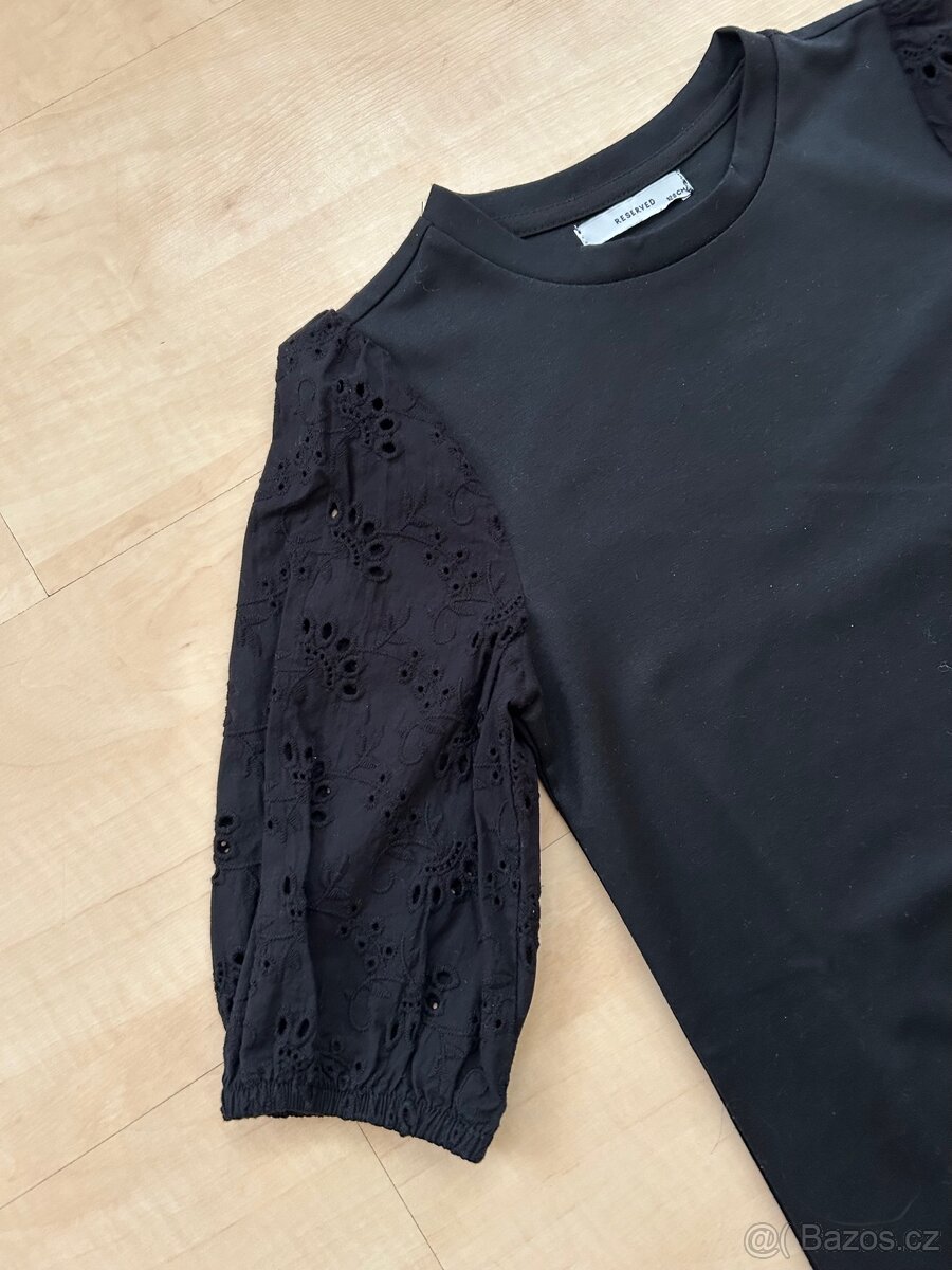 Holčičí šaty / triko Reserved vel. 128 - 2