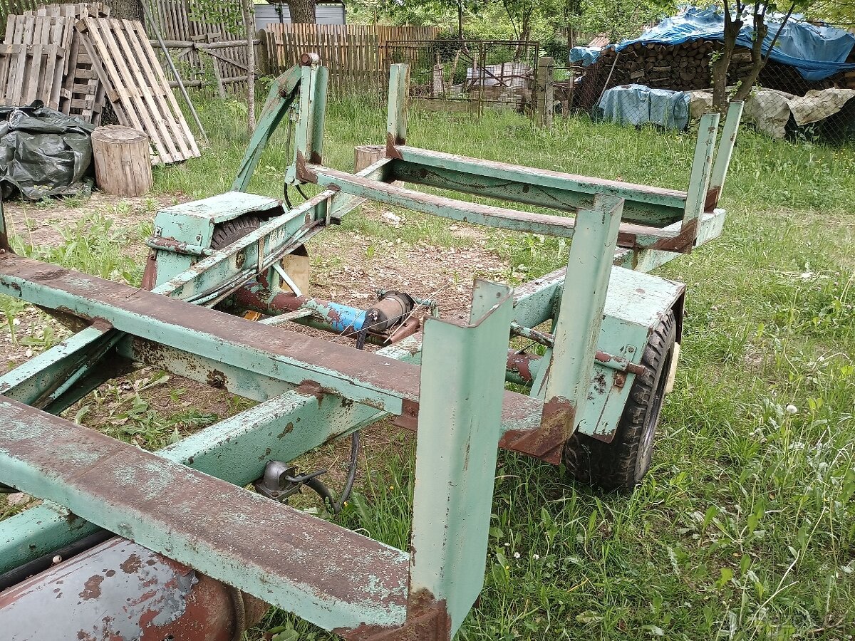 vyvážecí vlek - 2