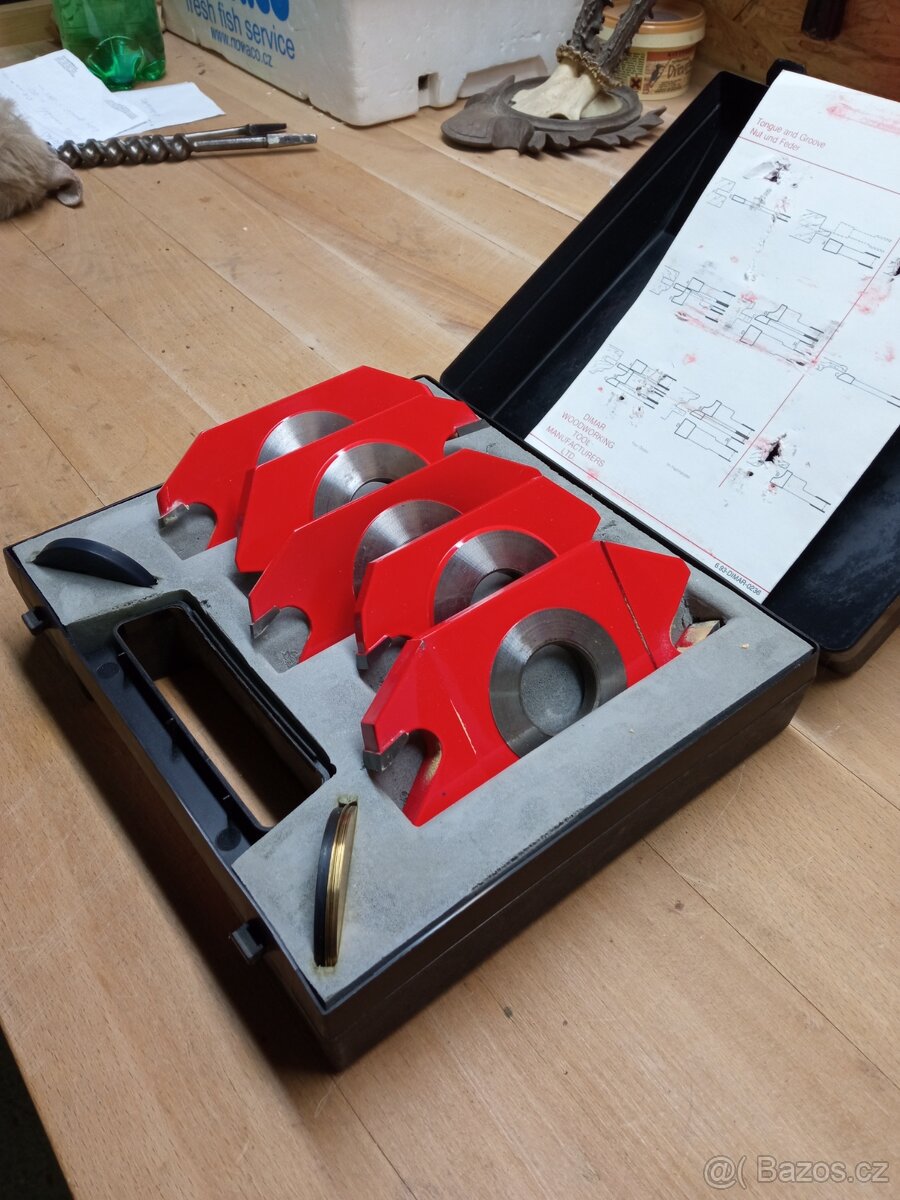 Prodám frézy na dvířka. - 2