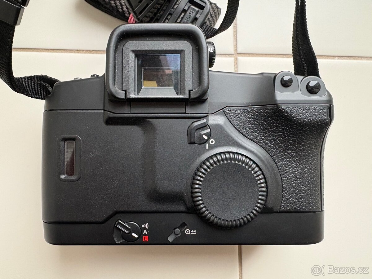Canon EOS 3 - 2