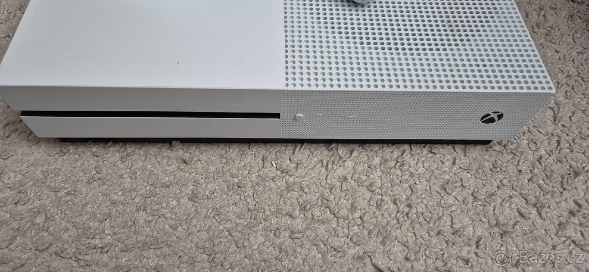 Xbox one S - 2