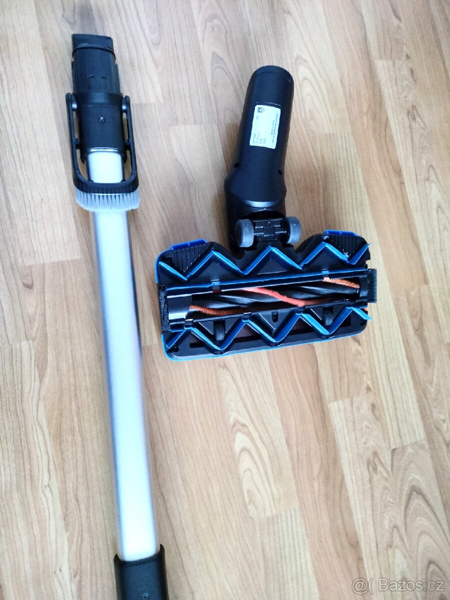 AKU Vysavač Philips XC 7042/1 - 2