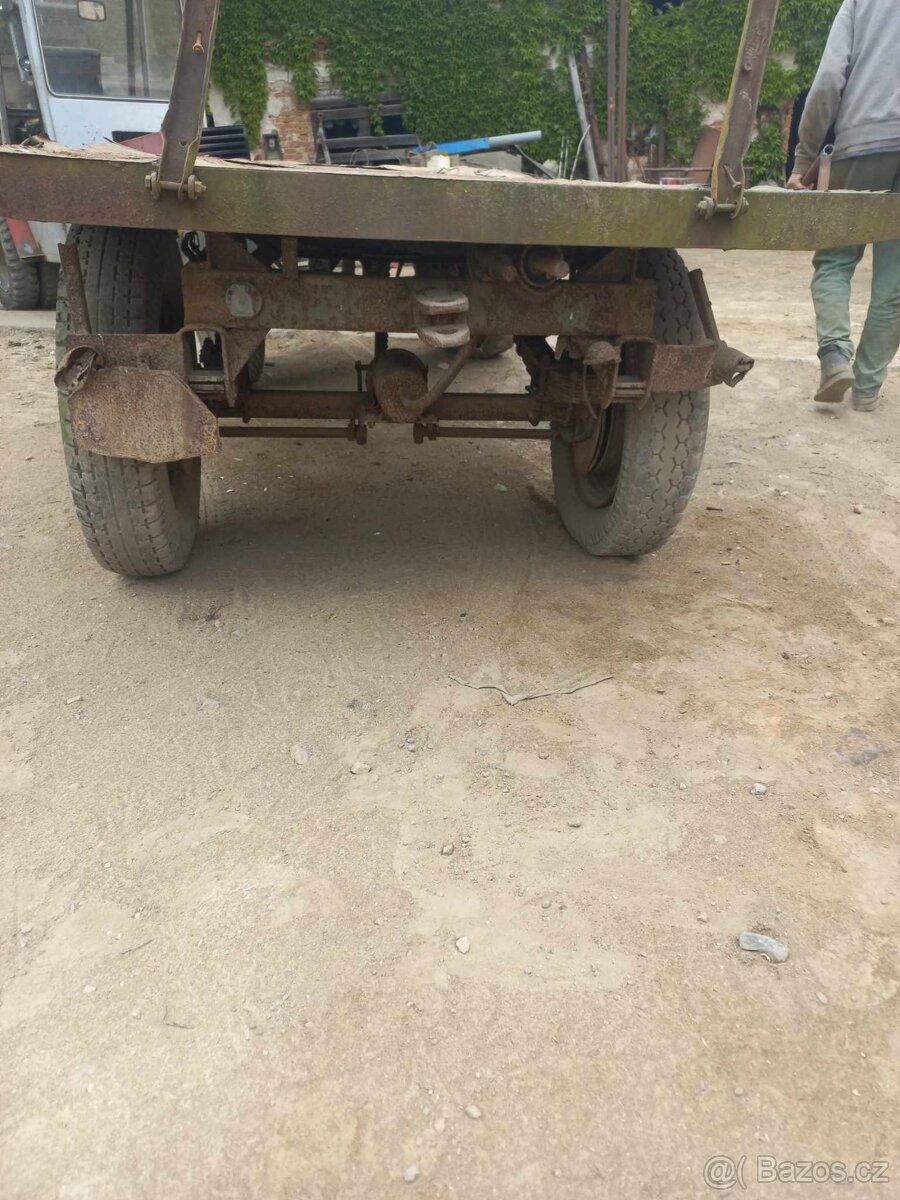 prodám vlek 3,5 t - 2