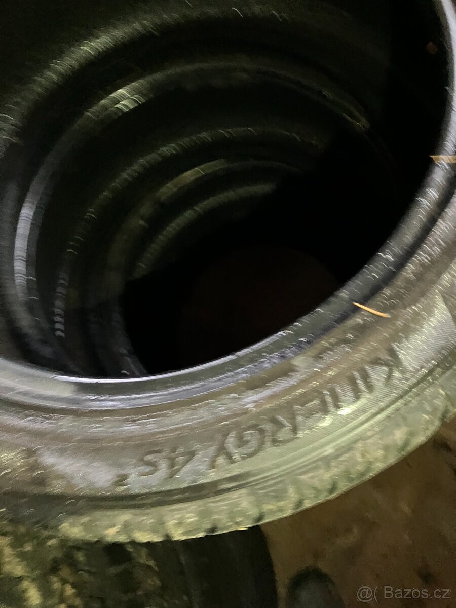 2ks celoroční HANKOOK KINERGY 4S2 235/45R17 - 2