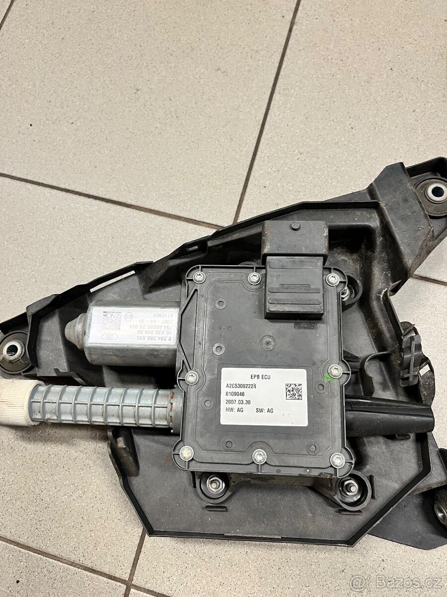 Elektronická ruční brzda Citroën C4 Picasso - 2