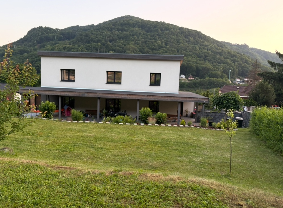 MODERNÍ RODINNÝ DŮM - Říční 55, 403 21 Ústí nad Labem – Brná - 2