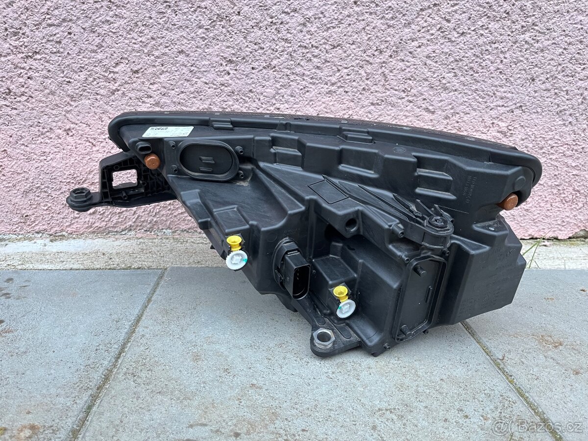 Pravý přední LED světlomet Škoda Kamiq - 2