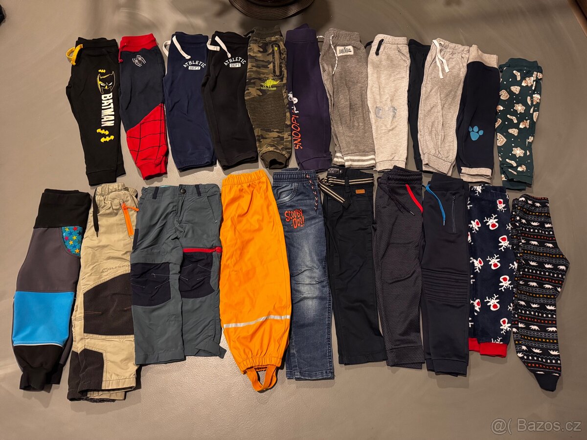 Balík oblečení 98/104 (cca 120 ks) - 2