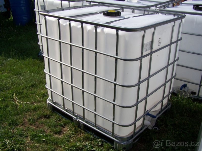 IBC kontejner na 1000 litrů - 2