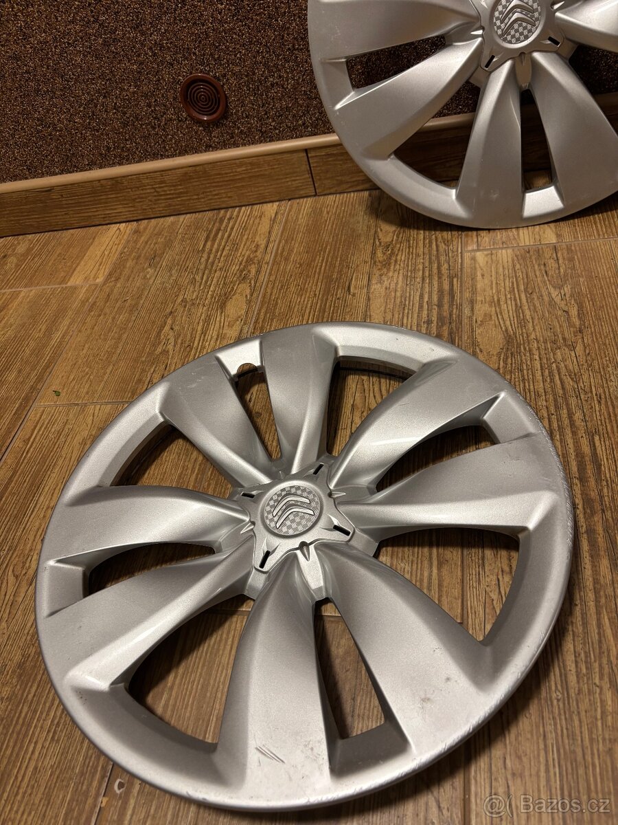 Poklice na Citroën 15” originální - 2