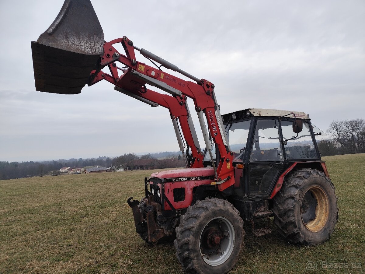 Traktor Zetor7245 - 2