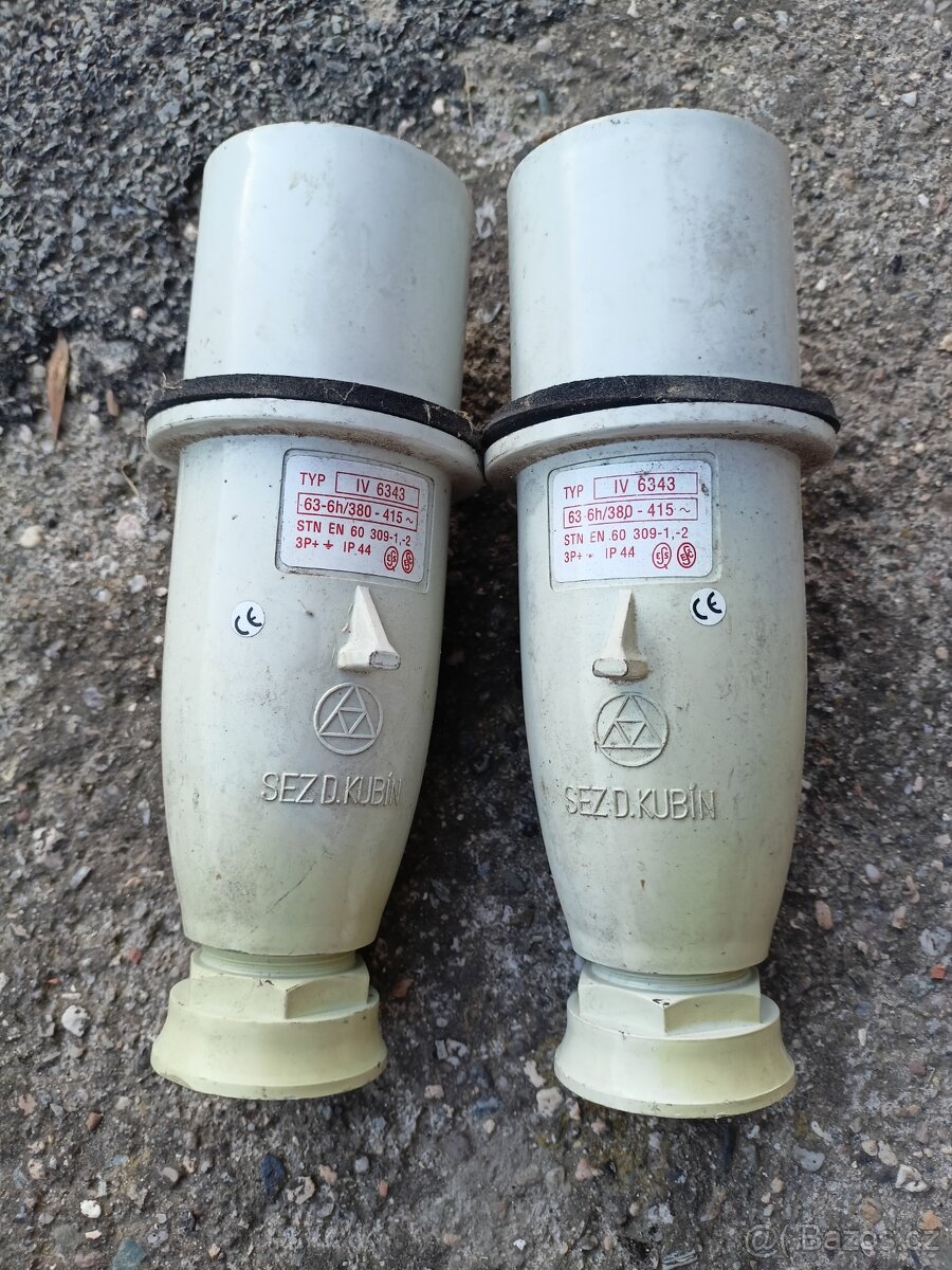 Zástrčky - 2