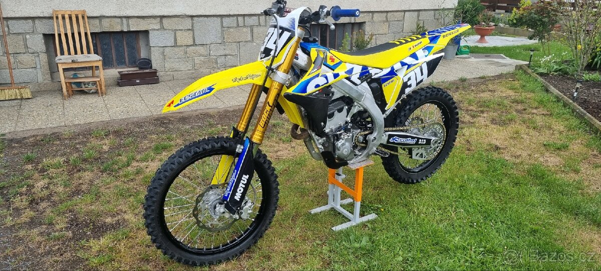 Suzuki RMZ 250. 2022