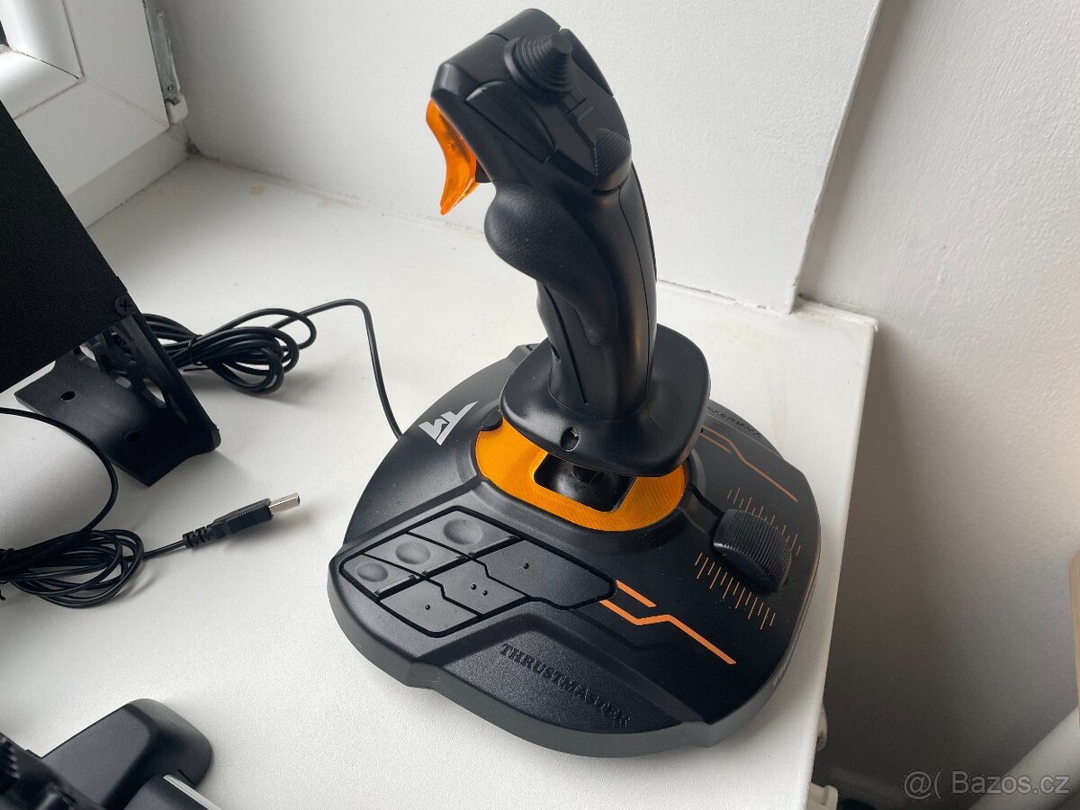 Thrustmaster T.16000M FCS Hotas + kontrolér - 2