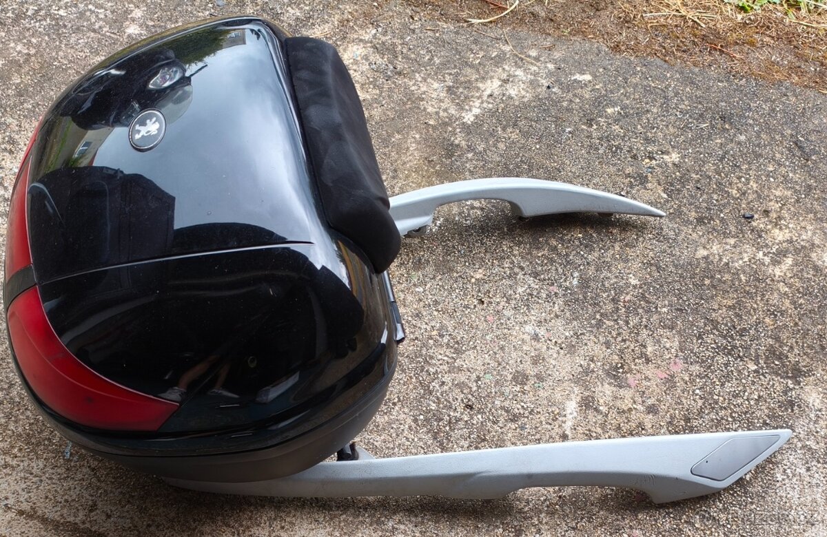 Držáky včetně kufru na Peugeot satelis - 2