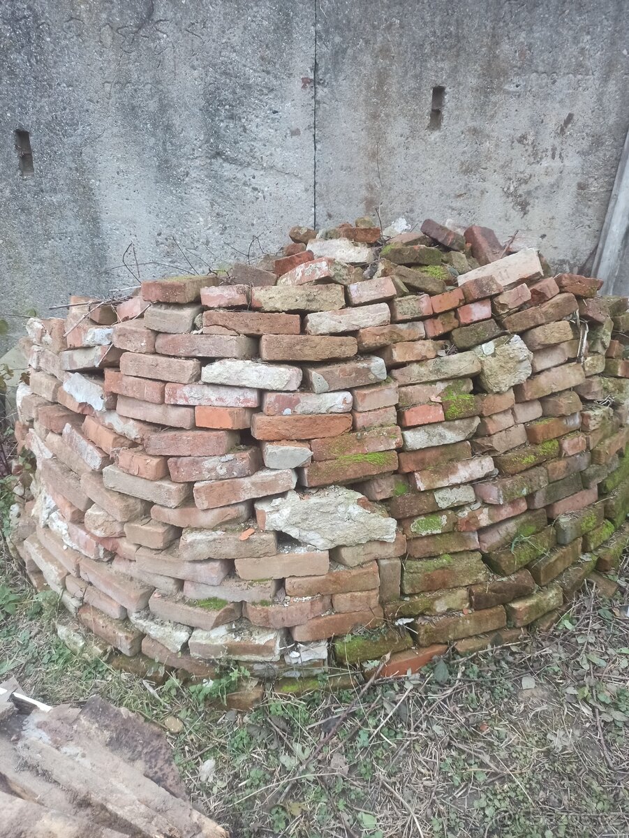 Pálené cihly očištěné - 2
