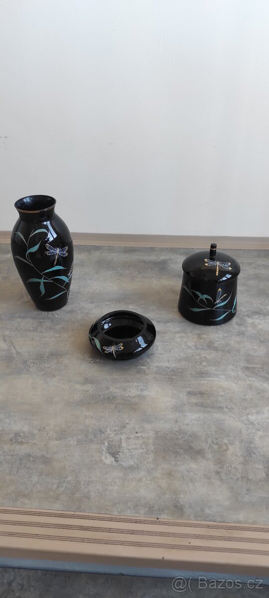 Váza, popelník a nádoba - 2
