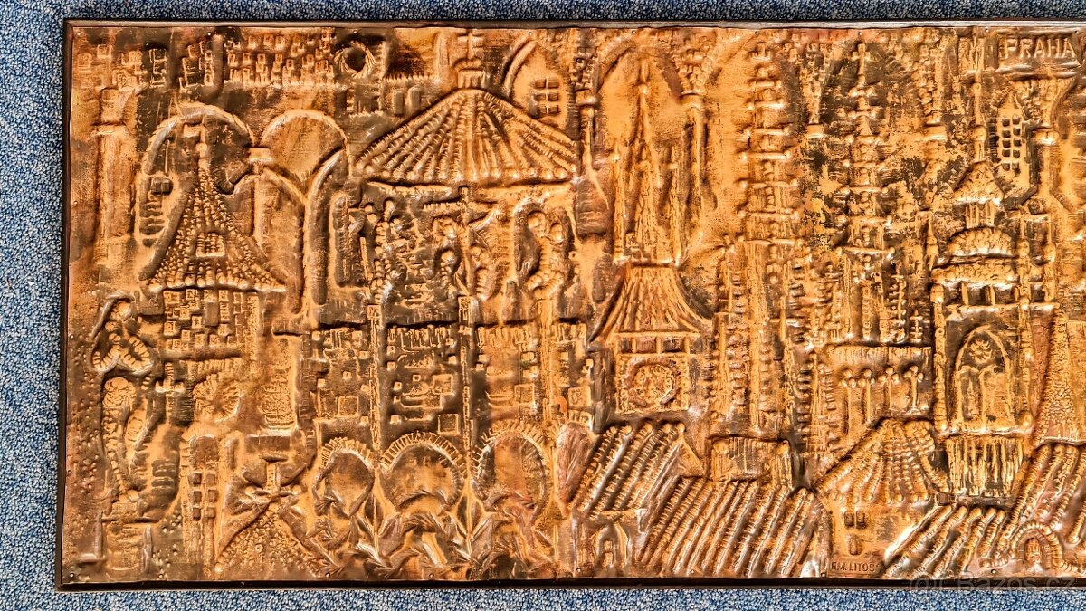 Emanuel Litoš - Praha - tepaná měď - 2