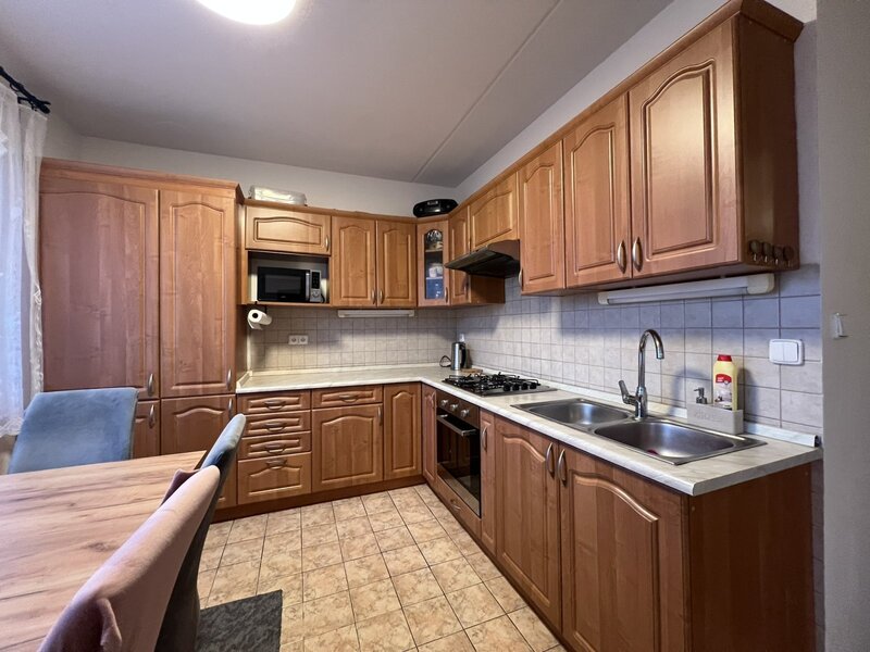 Prodej bytu 3+1, francouzské okno, 64m2, Pardubice-Dubina - 2