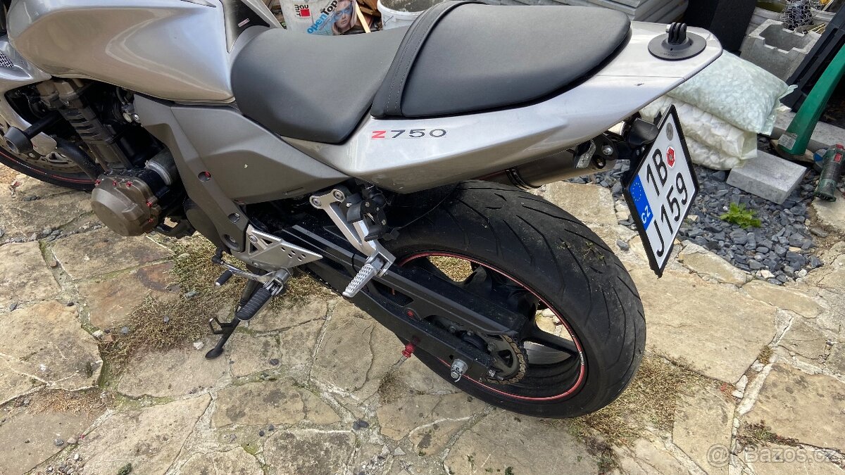 Kawasaki Z750 - 2