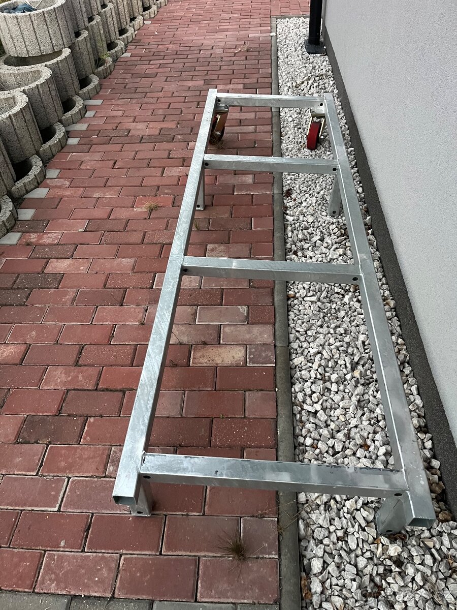 Konstrukce na zahradní lehátko - 2