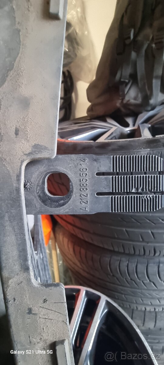 Maska Mercedes E350 W212 facelift - 2