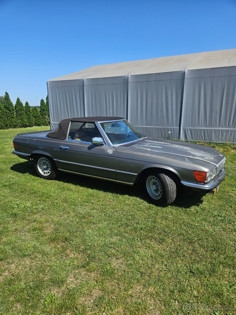mercedes 500sl r107 - 2