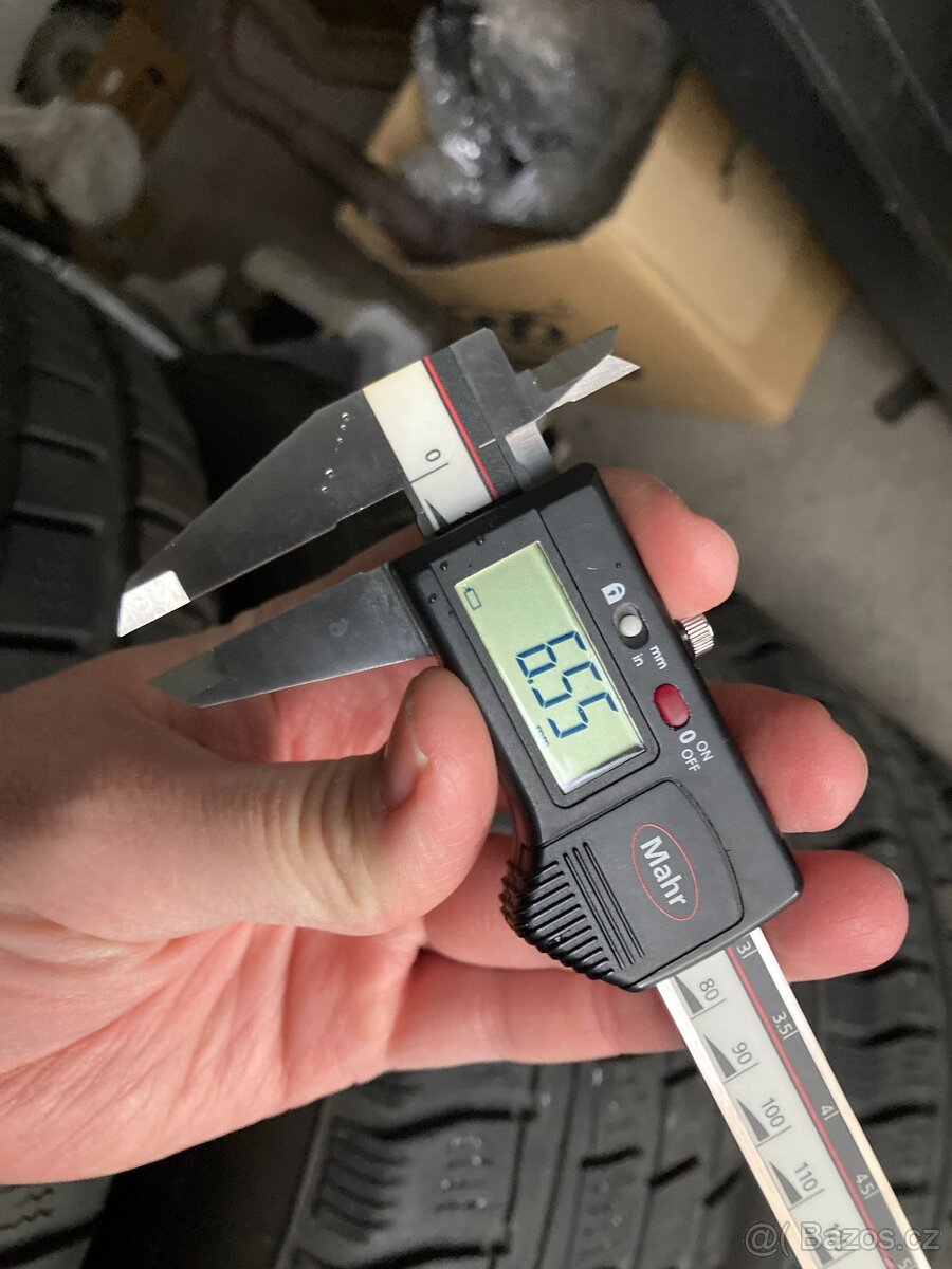 Alu kola CMS 18" 5×108, 8J, ET55 + zimní pneu - 2