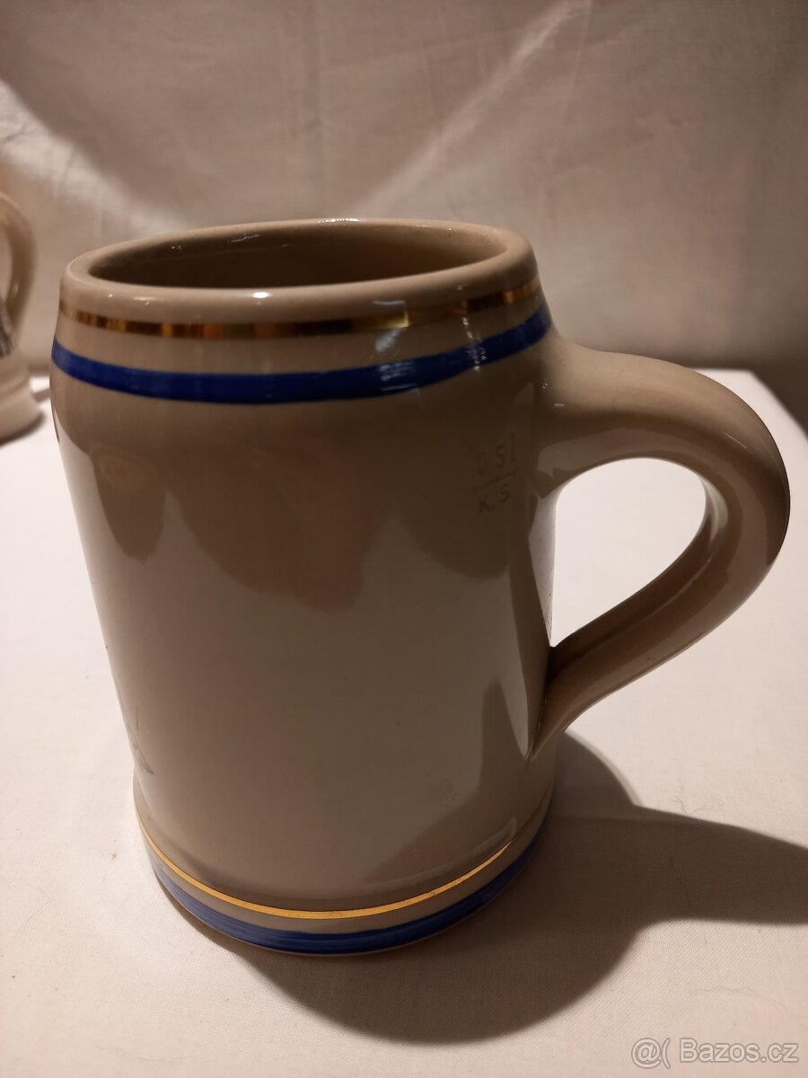 Zahraniční keramika - půllitr. - 2