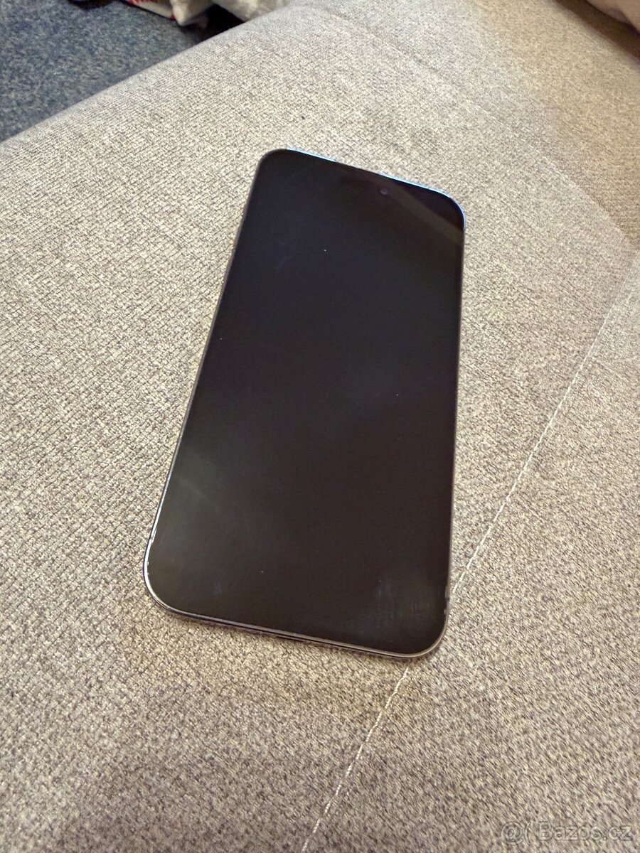 IPhone 14 Pro Max fialový - 2