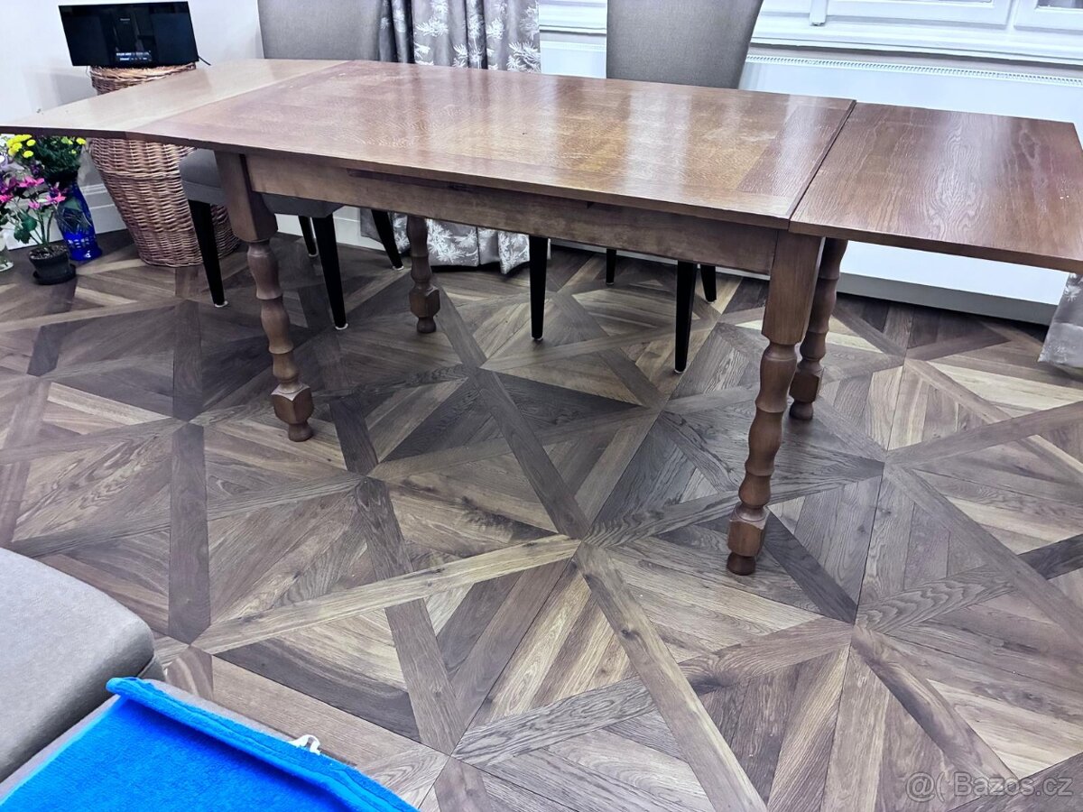 Jídelní stul - 2