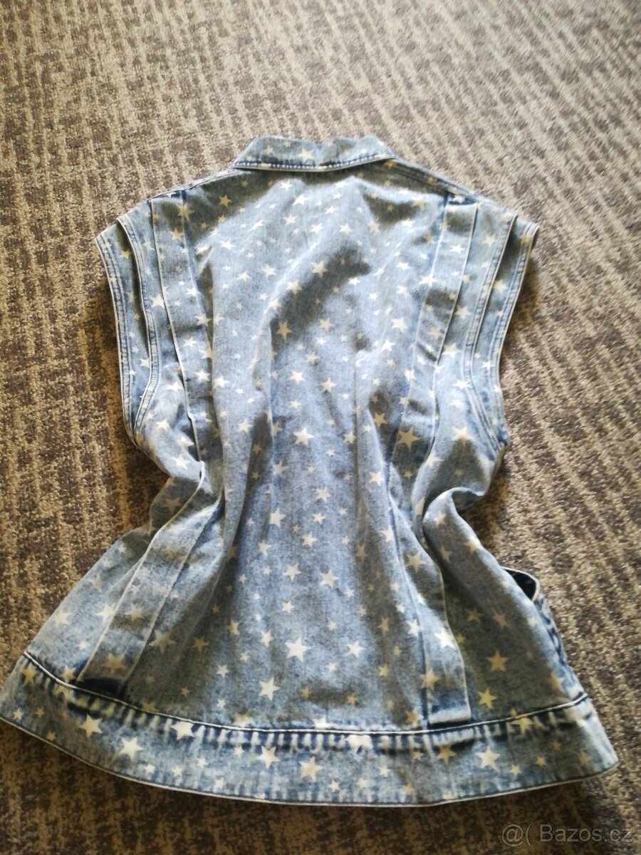 Krásná stylova džinova vesta - 2