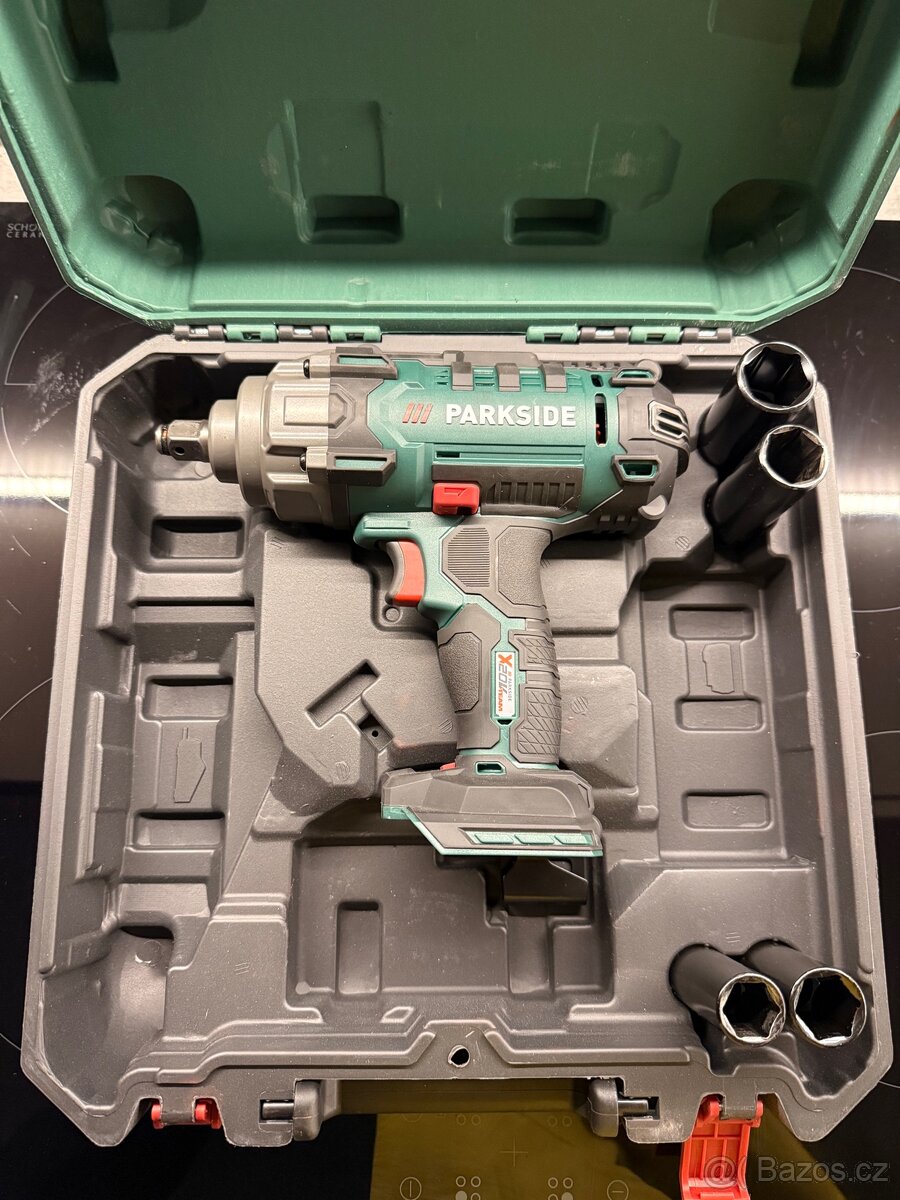 Aku rázový utahovák Parkside - 2