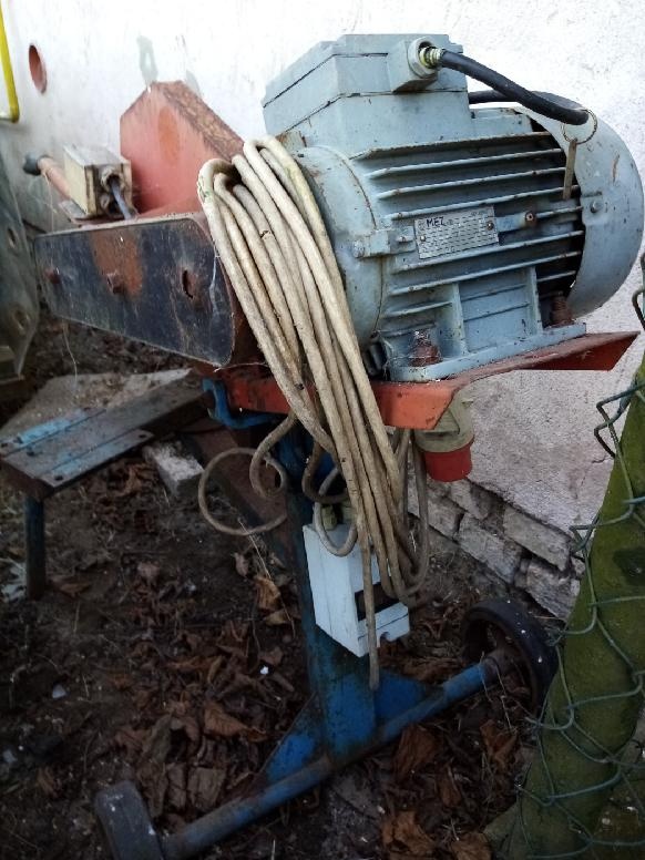 žezačka dlažby, cihel ale i traverz - 2