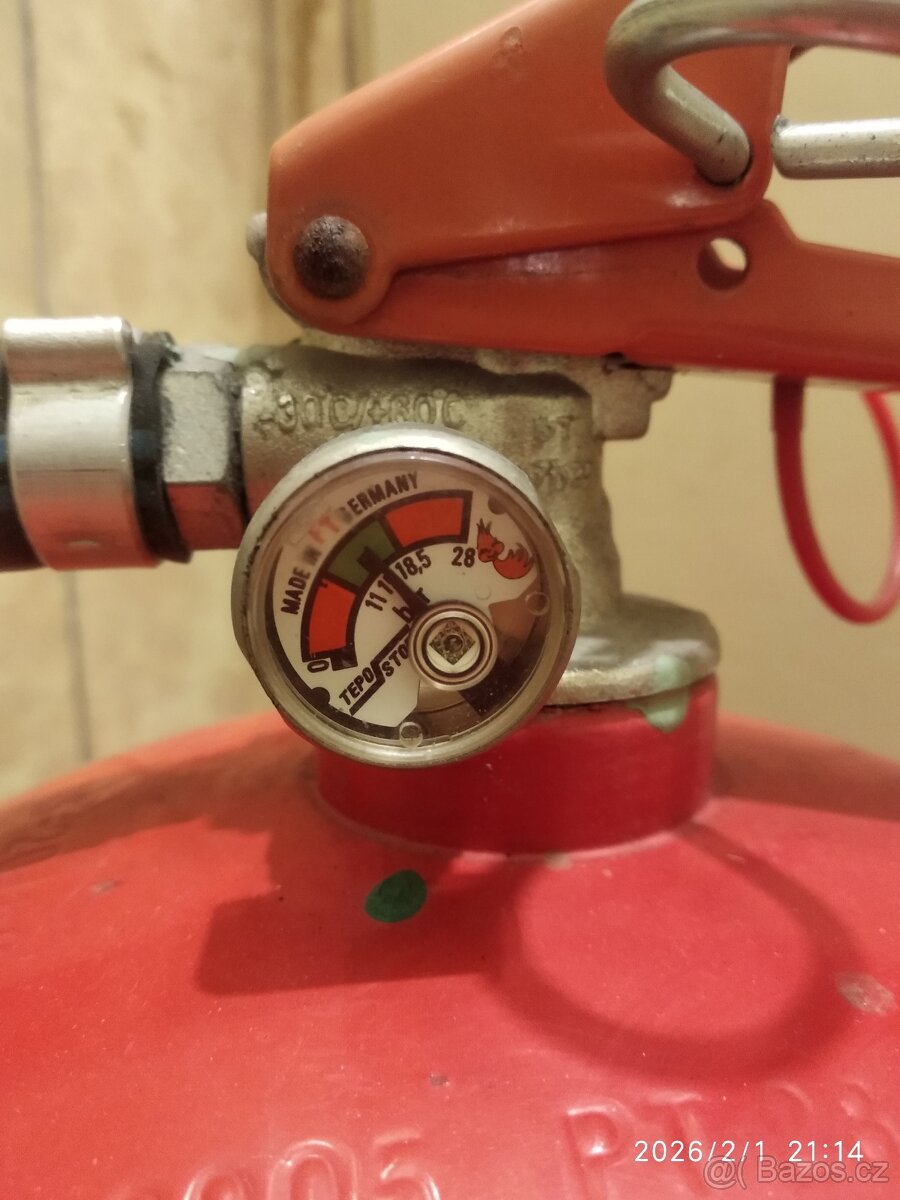 hasicí přístroj - 2