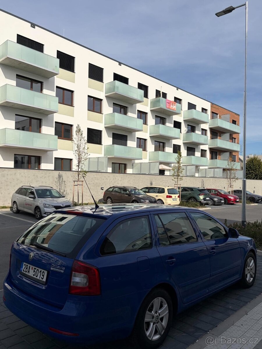Škoda Octavia 2FL 1.6tdi - 2